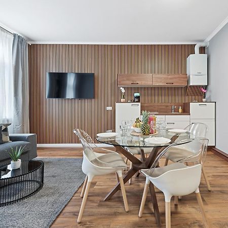 Sky9 Apartments Wienerberg ภายนอก รูปภาพ